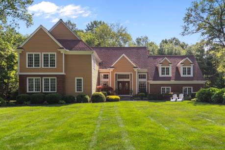 60 Red Barn Rd