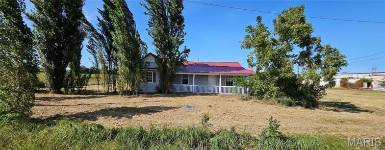 960 State Highway Ee