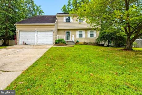 120 Hemlock Dr