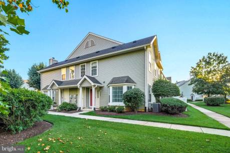 1105 Yarmouth Ln