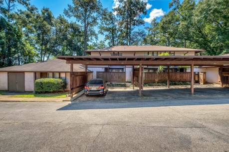 216 Westwood Dr