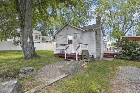 3 Chase Avenue