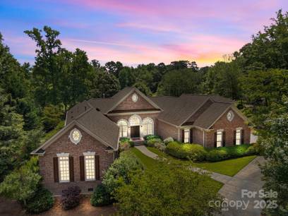 1629 Southpoint Ln