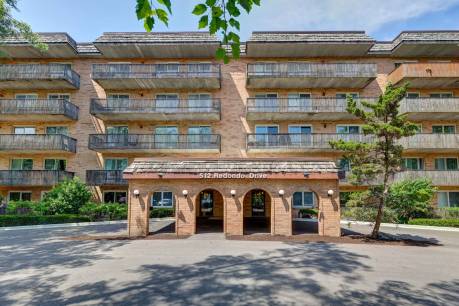 512 Redondo Dr 112