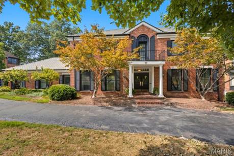 50 Lake Forest Dr