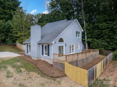 101 Banks Ridge Rd