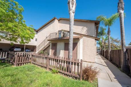 3295 Ocean View Blvd 30