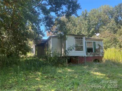 2309 Blackmon Ln