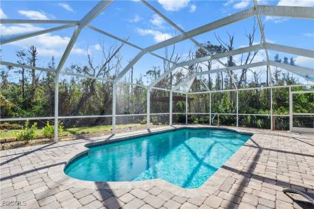 7201 Guava Ave