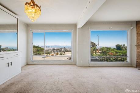38 Portola Dr