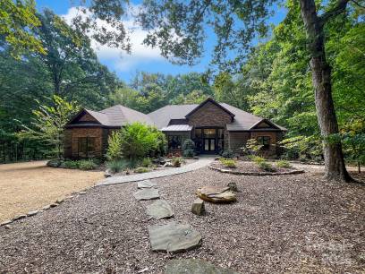 225 Riverton Rd