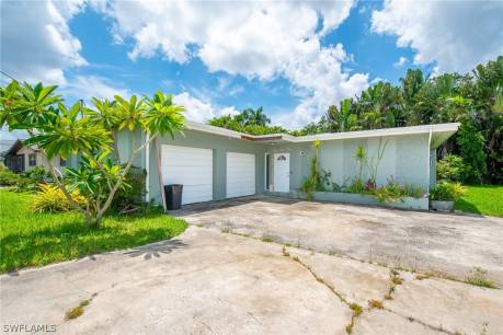 463 Grenier Dr