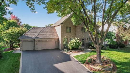 2231 Stone Creek Dr