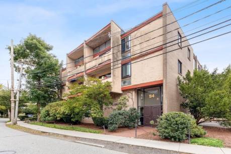 94 Beaconsfield Rd 201