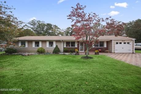 20 W Francis Ave