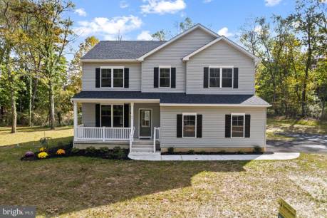 65 Nicholas Dr