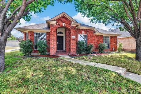 1728 River Oaks Dr