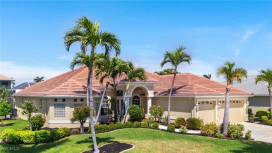 2405 Sagramore Pl