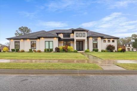 4307 S Scissortail Dr