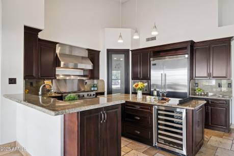 12512 E Cortez Dr