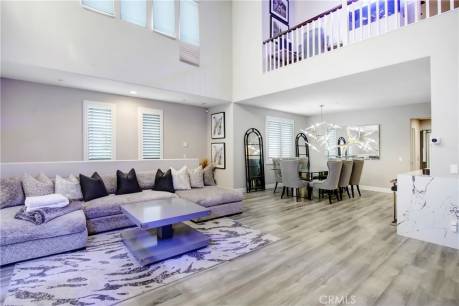 12422 Benton 1
