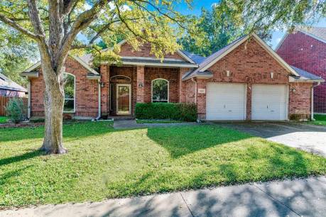 5410 Nueces Bay Dr