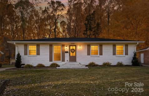 3640 Densmore Dr