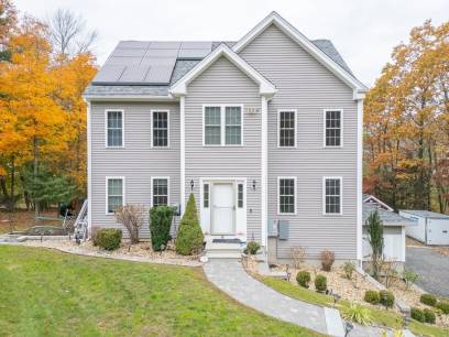 38 Norwood Ave