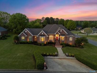 1693 Squire Run