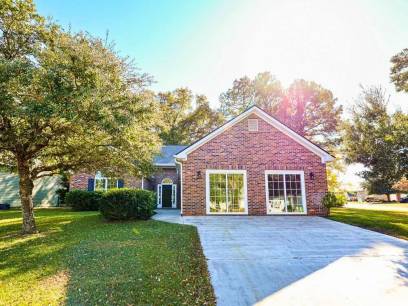 104 Jessica Lakes Dr.