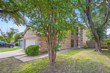2221 La Costa Dr