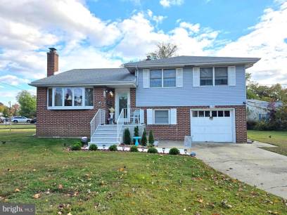 120 E Center Ave