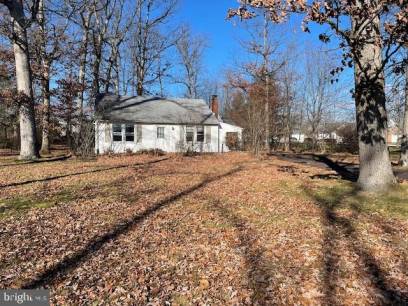 1306 W Orvilla Rd