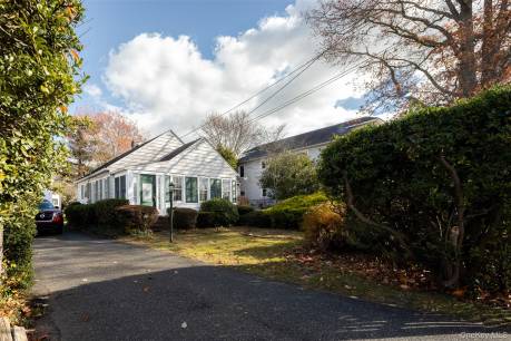 109 Bailey Ave