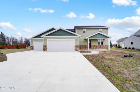 820 Brian Dr