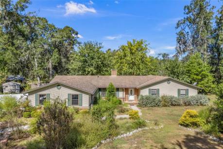 162 NW Palmetto Blvd