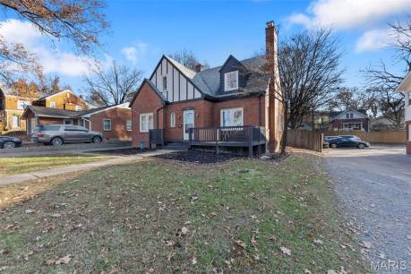 560 N West End Blvd