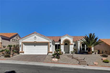 10100 Folsom Dr