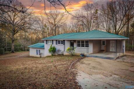 1374 Gladden Lane
