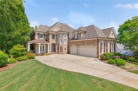 1255 Grand View Dr SE