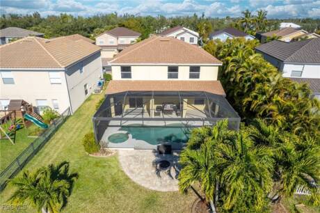 2084 Cape Heather Cir