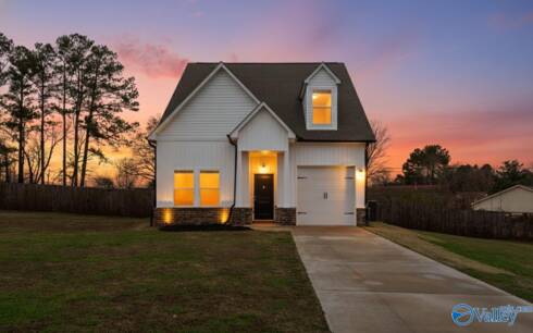 1213 Inglewood Circle