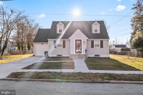 8 Oxford Ave
