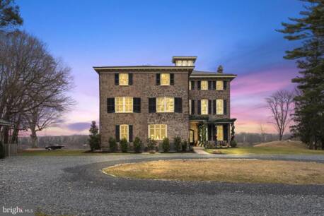 231 Woodlane Rd