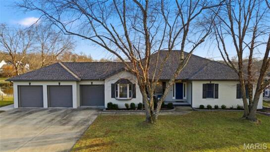 905 Thornbury Pl