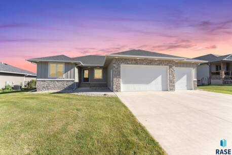 2305 S Galena Ct Ct