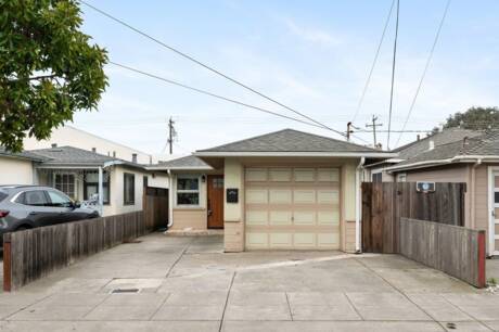 1058 Montgomery Ave