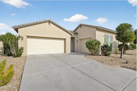 13673 S 176th Dr