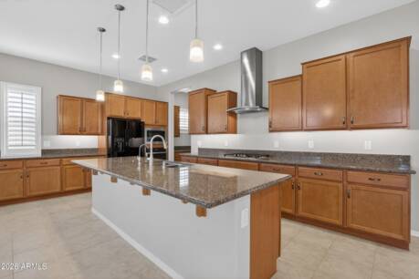 18062 W Tanglewood Dr