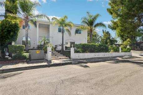 12426 Henzie Pl